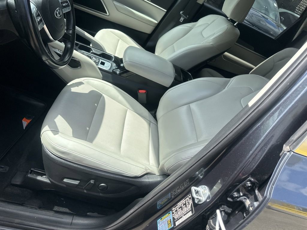 Used 2021 Kia Telluride S image 11