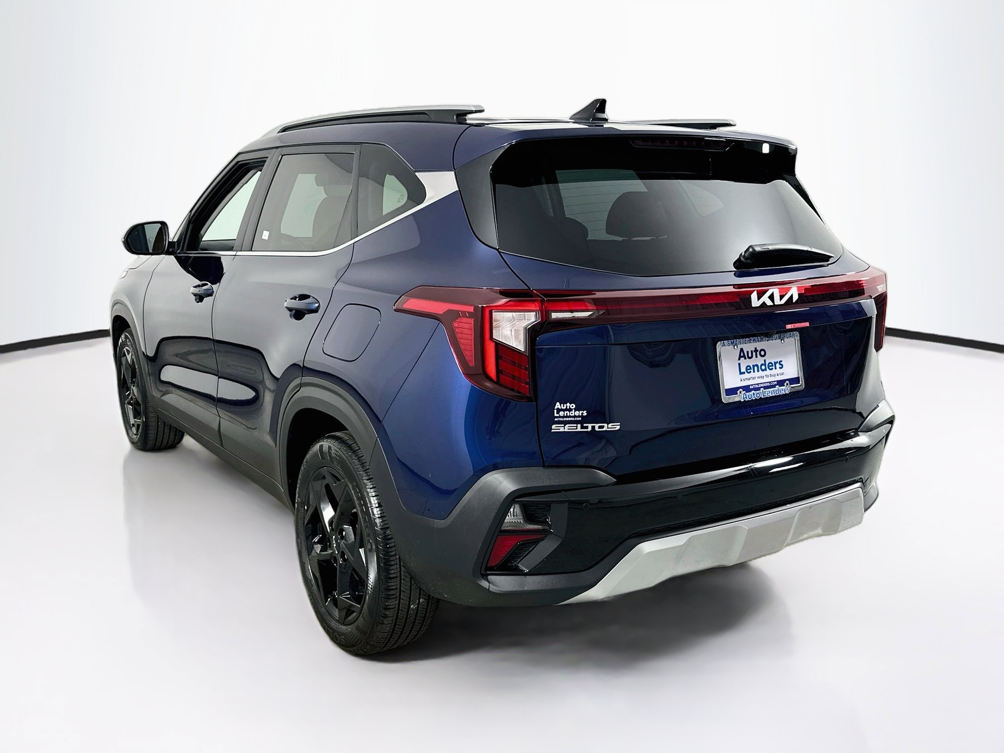 Used 2026 Kia Seltos EX FWD image 7
