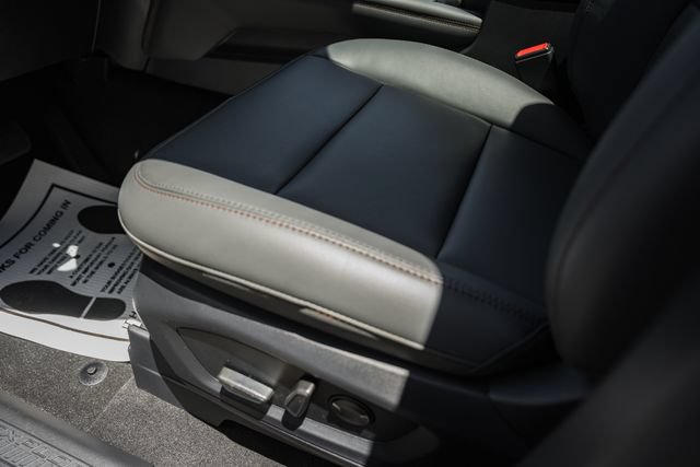 New 2026 Ford Explorer Active w/ Active Comfort Package AWD/4WD image 44