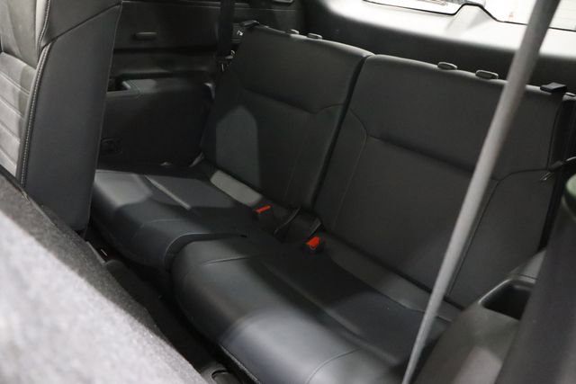 Used 2022 Mitsubishi Outlander SE image 14