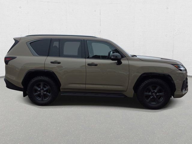New 2026 Lexus LX 700h Overtrail AWD/4WD image 4
