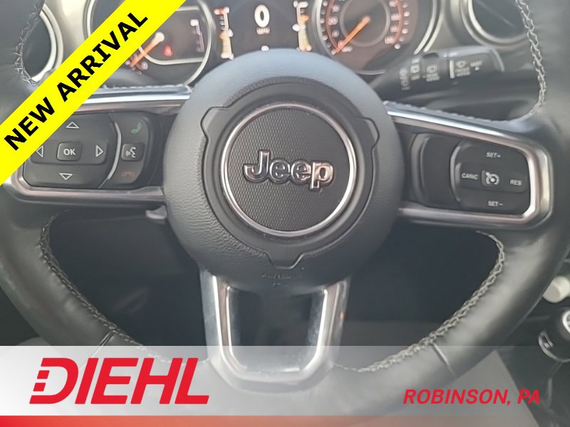 Used 2018 Jeep Wrangler Unlimited Sahara w/ Cold Weather Group image 6