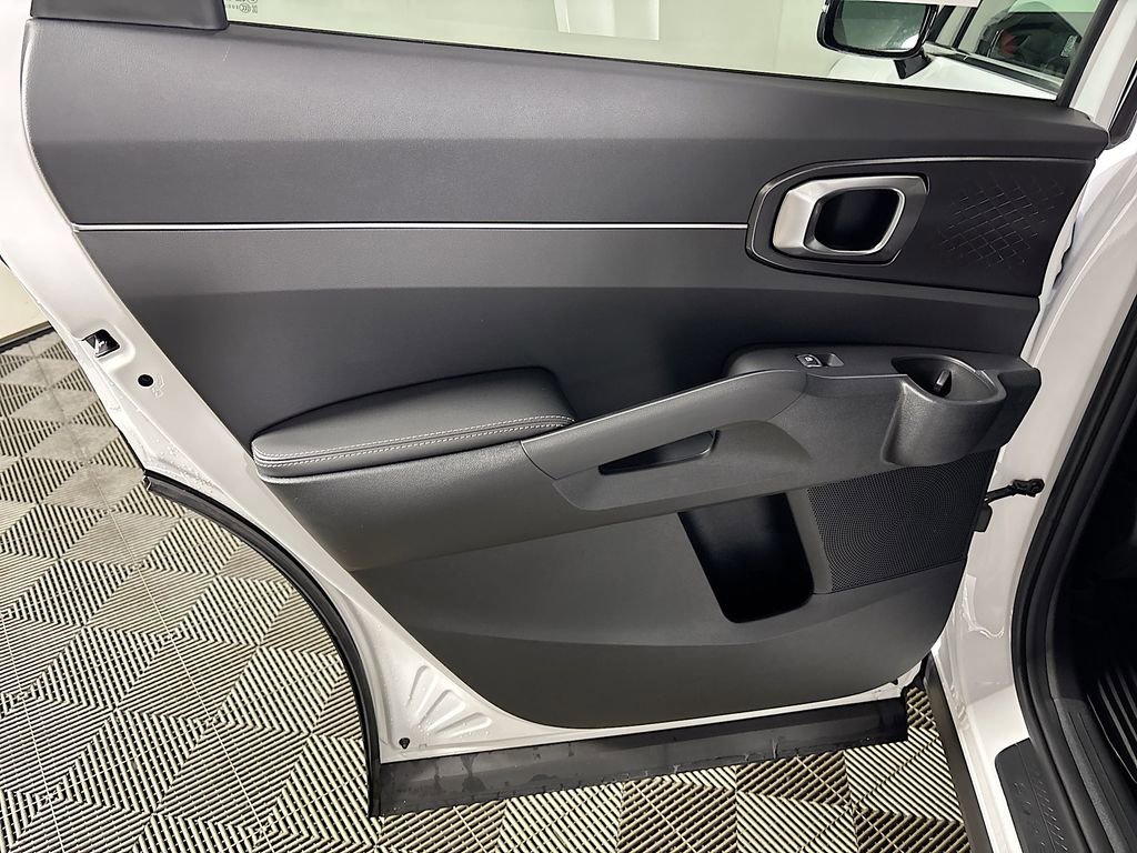 New 2026 Kia Sorento LX image 19
