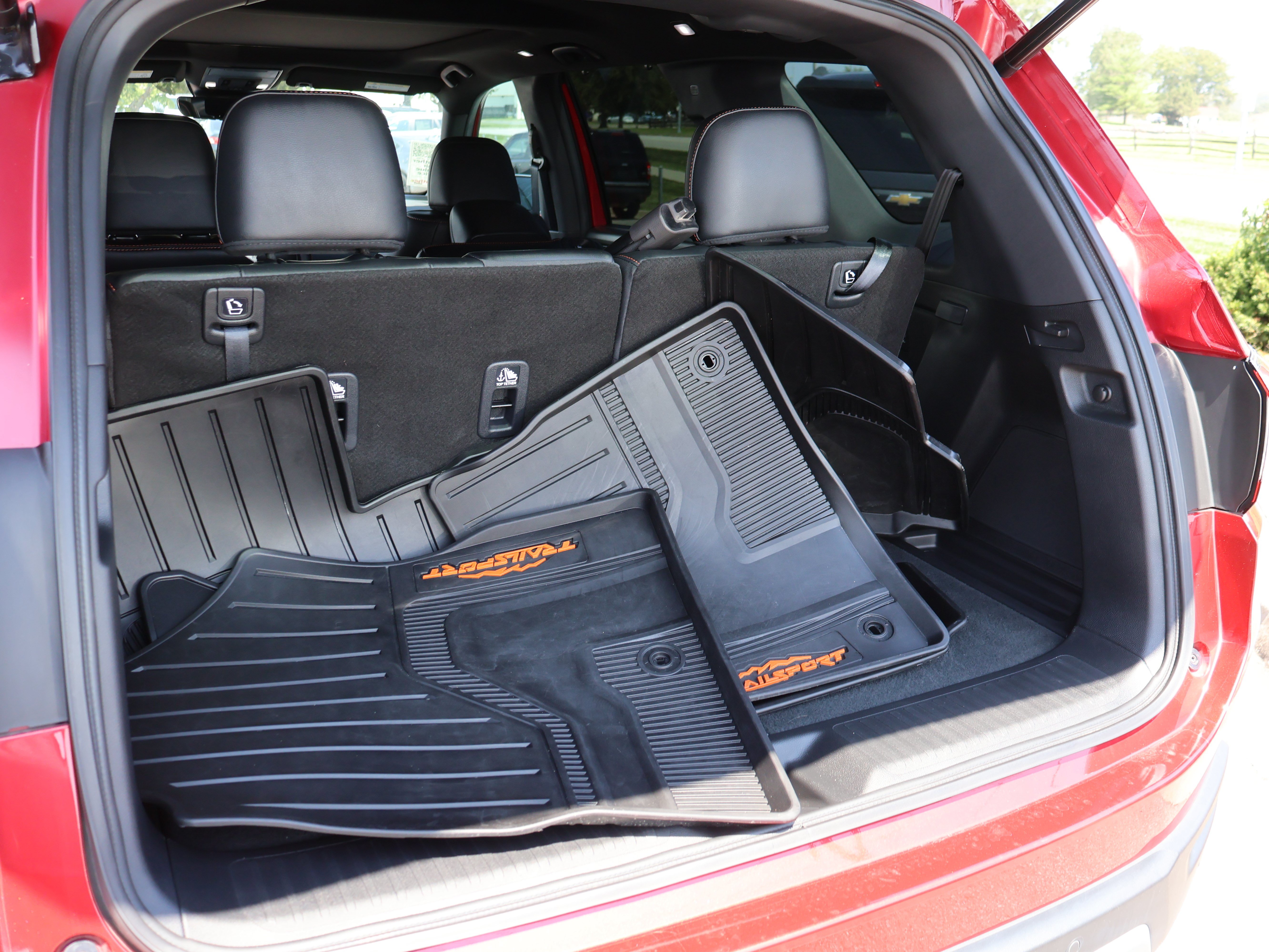 Used 2025 Honda Pilot TrailSport image 16