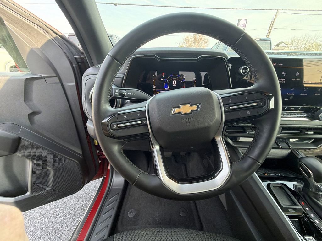 Used 2023 Chevrolet Colorado LT w/ LT Convenience Package II image 20