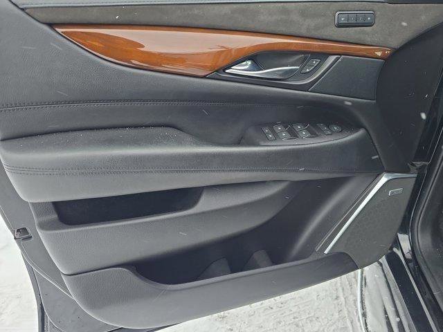 Used 2020 Cadillac Escalade Luxury image 17