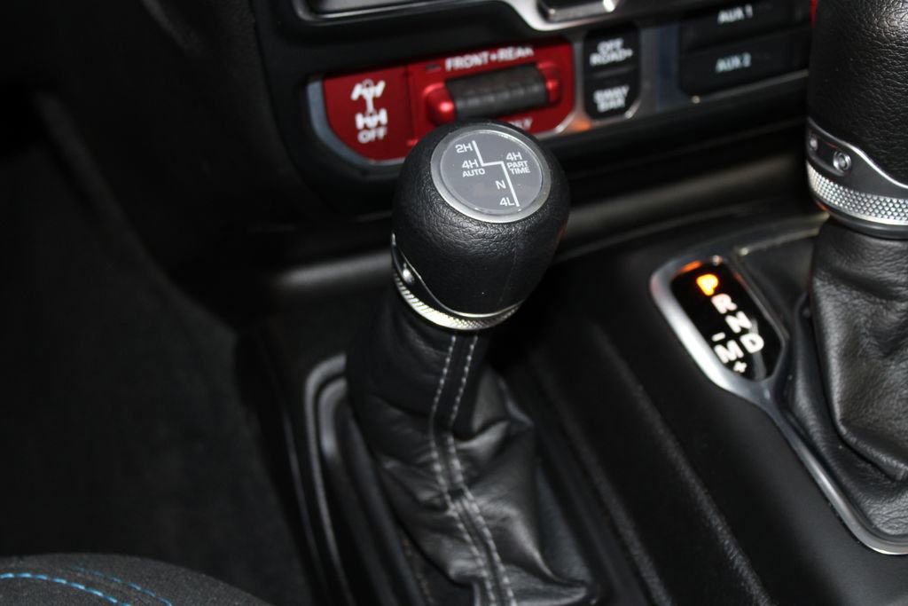 Used 2024 Jeep Wrangler Unlimited Rubicon 4xe image 47