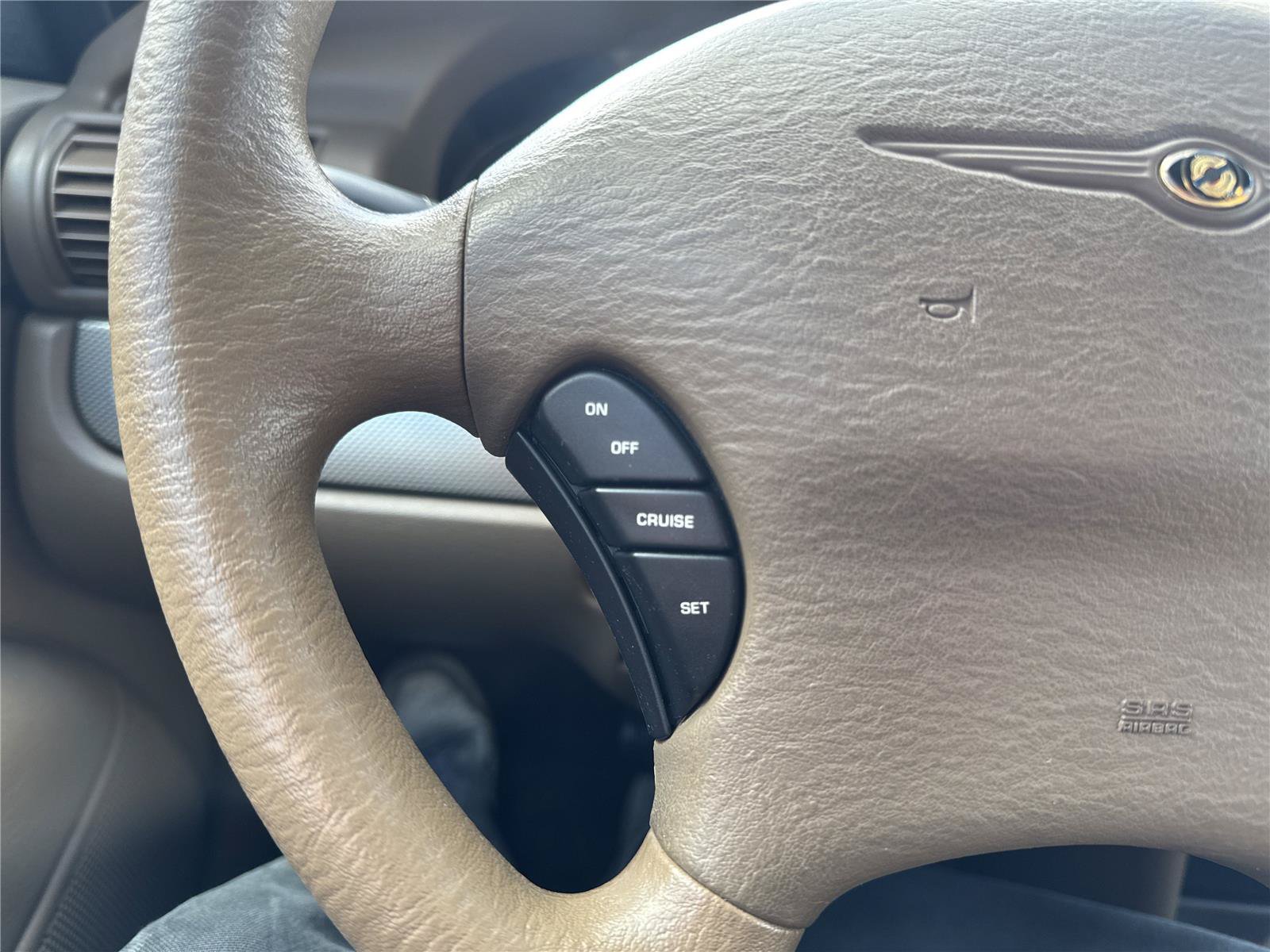 Used 2003 Chrysler Sebring GTC FWD image 20