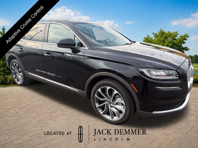 Used 2023 Lincoln Nautilus Reserve w/ Equipment Group 201A AWD/4WD image 10