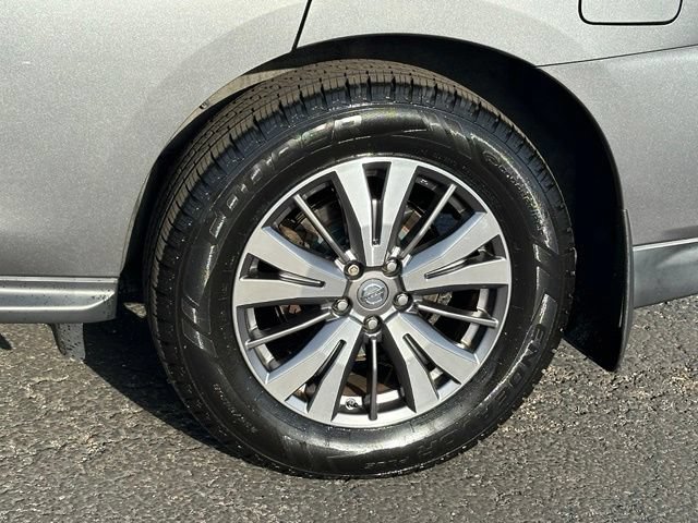 Used 2019 Nissan Pathfinder SL AWD/4WD image 7
