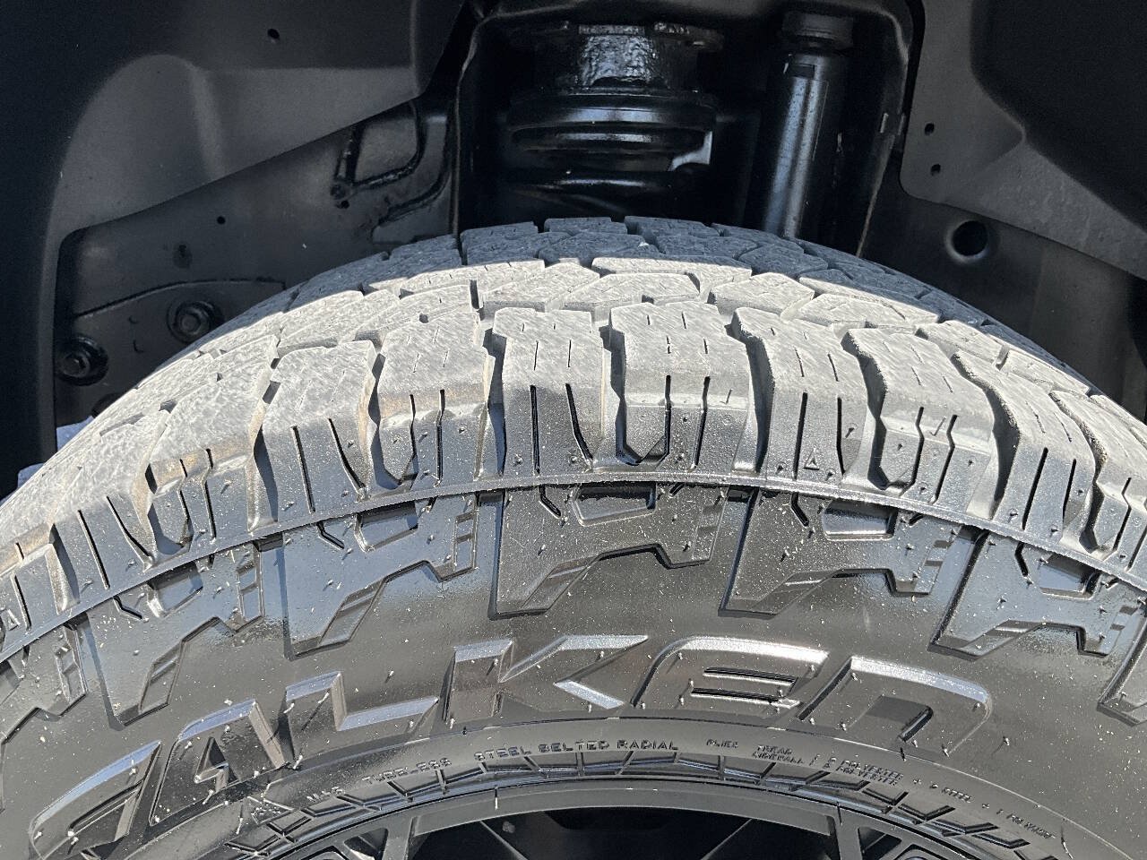 Used 2017 RAM 2500 Tradesman w/ Chrome Appearance Group AWD/4WD image 29