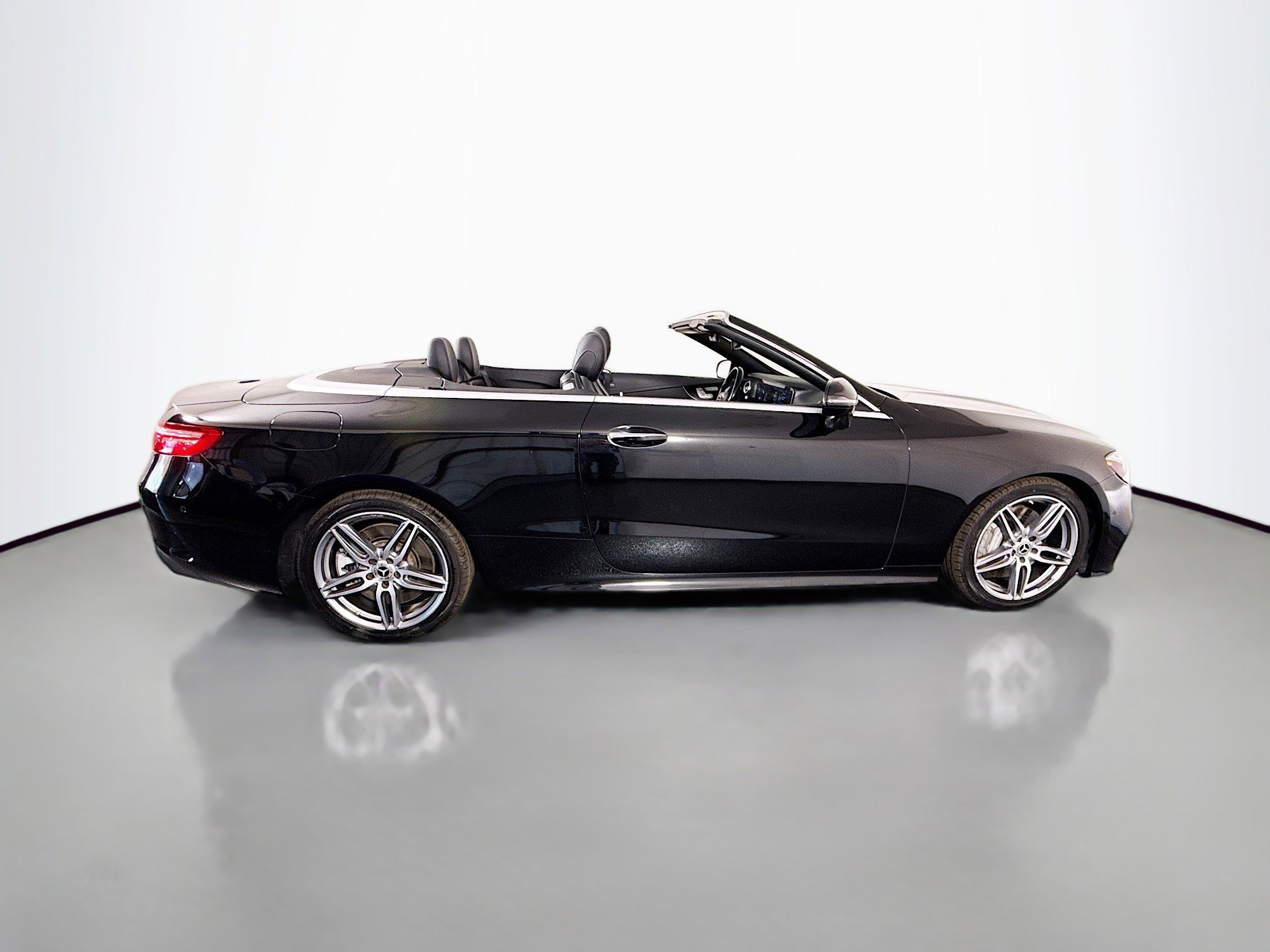 Used 2019 Mercedes-Benz E 450 Cabriolet image 40