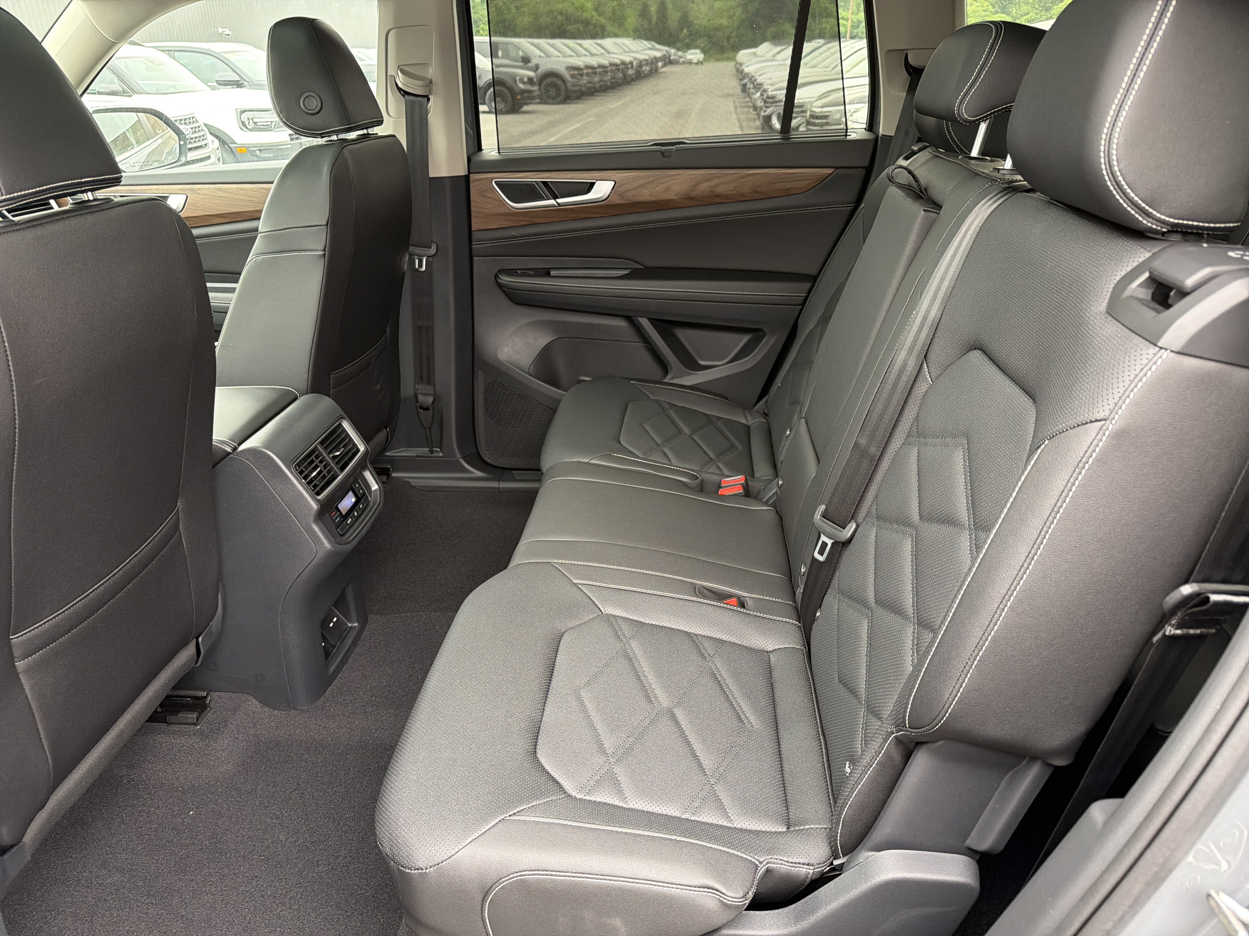 New 2026 Volkswagen Atlas SE AWD/4WD image 24