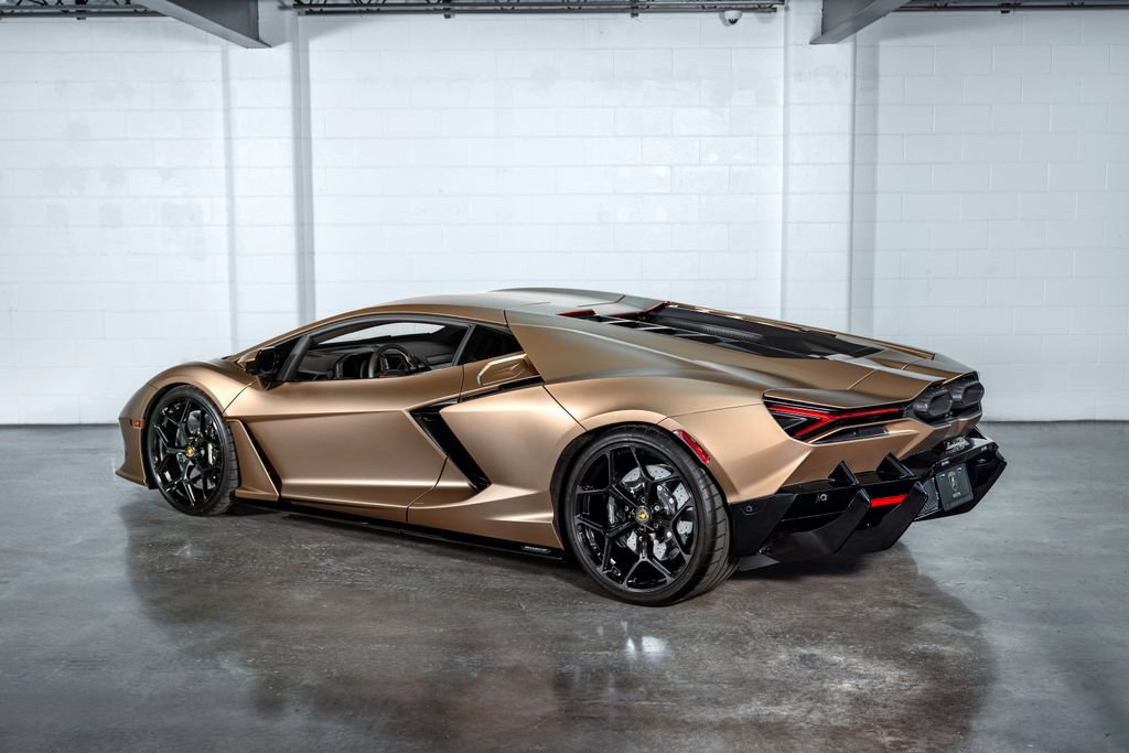 Used 2024 Lamborghini Revuelto AWD/4WD image 14