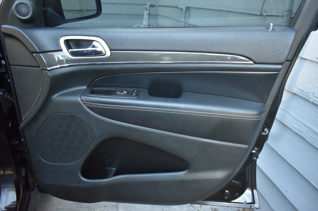 Used 2014 Jeep Grand Cherokee SRT AWD/4WD image 40