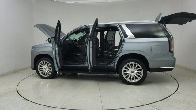 Used 2023 Cadillac Escalade Premium Luxury w/ Performance Package image 81