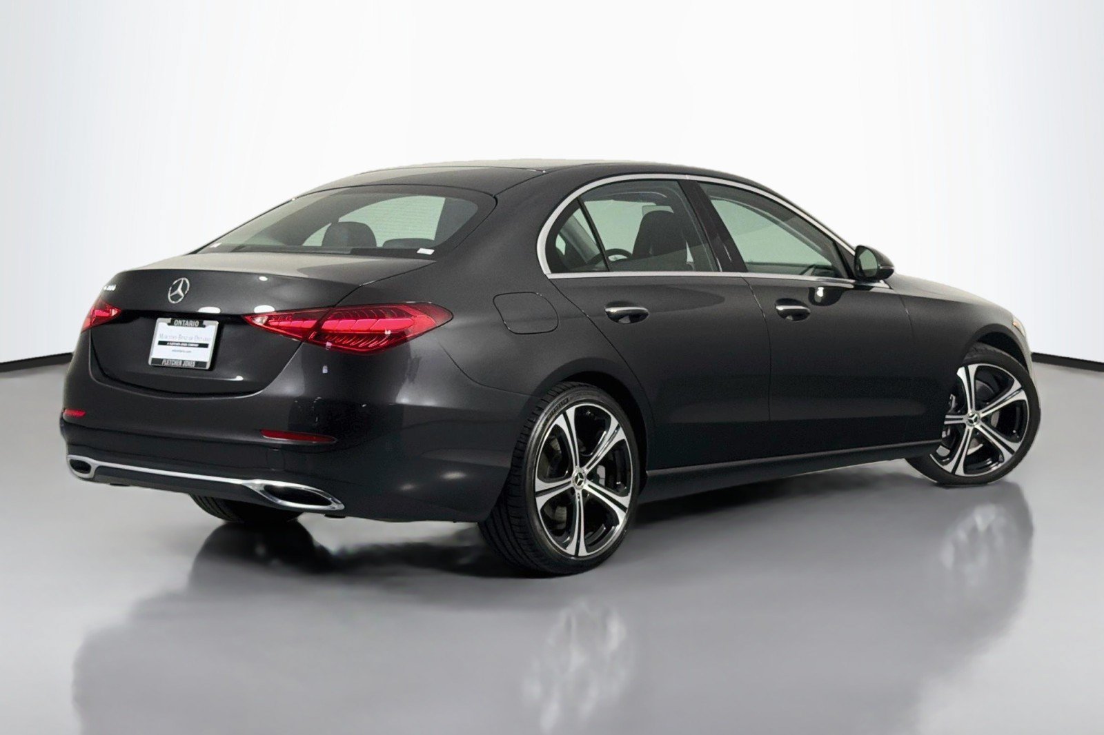 Used 2022 Mercedes-Benz C 300 Sedan image 12