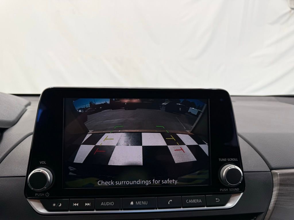Used 2025 Nissan Altima 2.5 SV FWD image 34