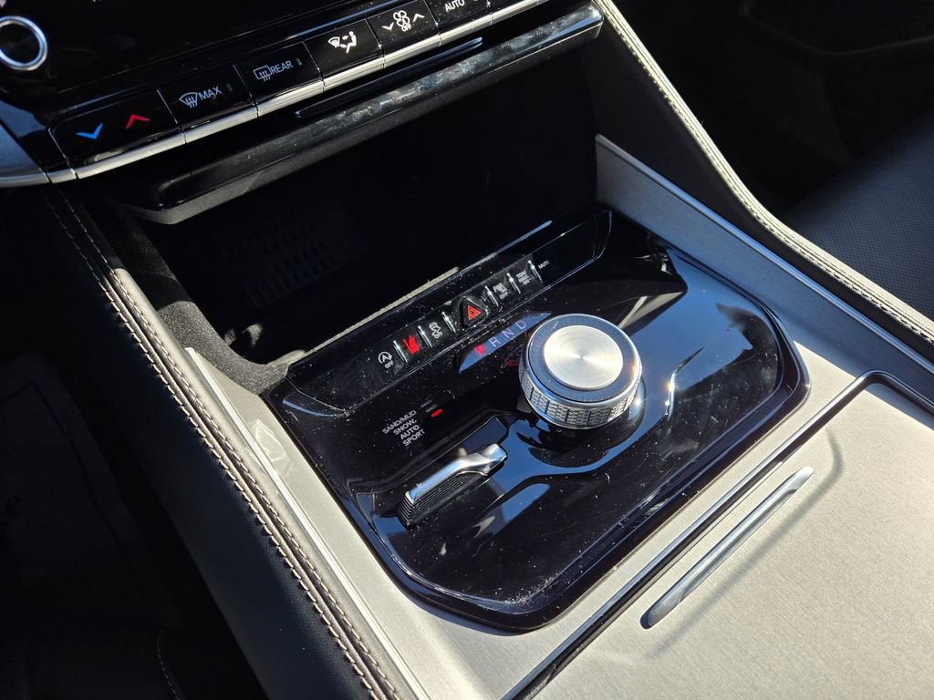 New 2026 Jeep Grand Wagoneer 4WD image 23