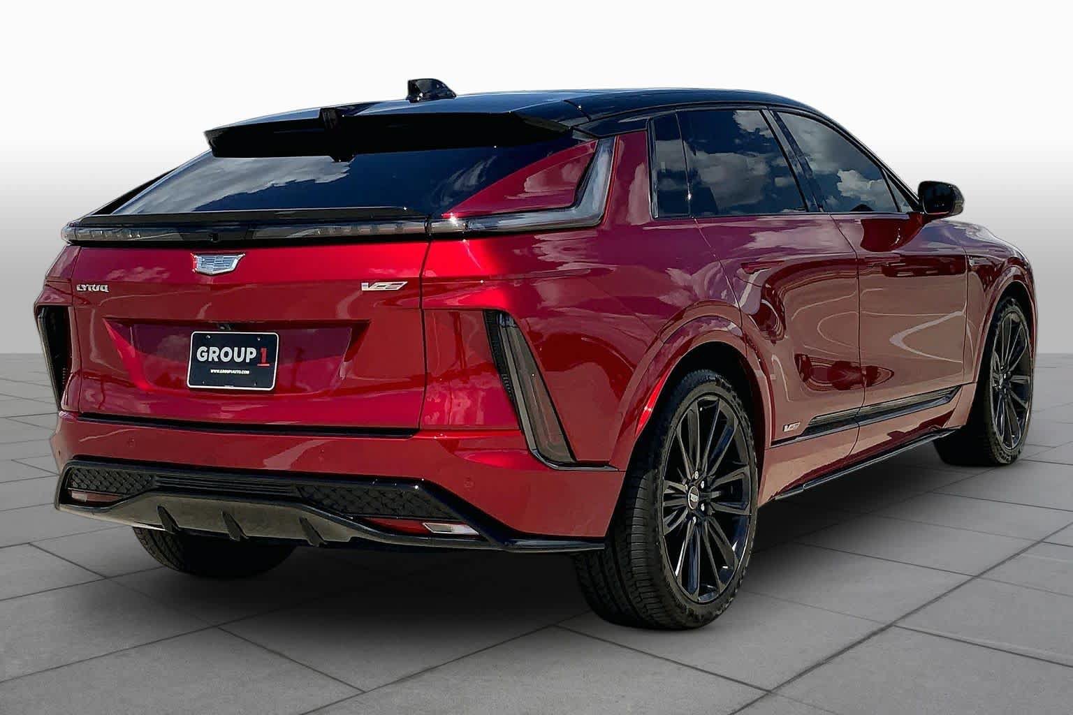 Used 2026 Cadillac Lyriq V w/ LPO, Floor Liner Package AWD/4WD image 12