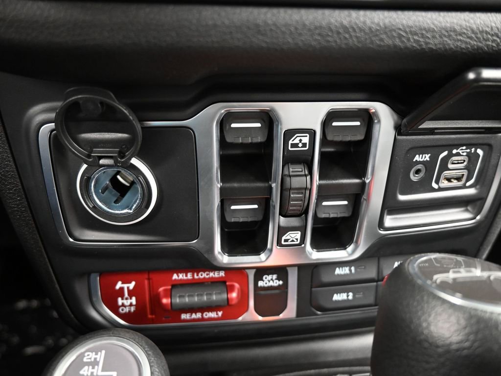 Used 2024 Jeep Gladiator Sport image 24