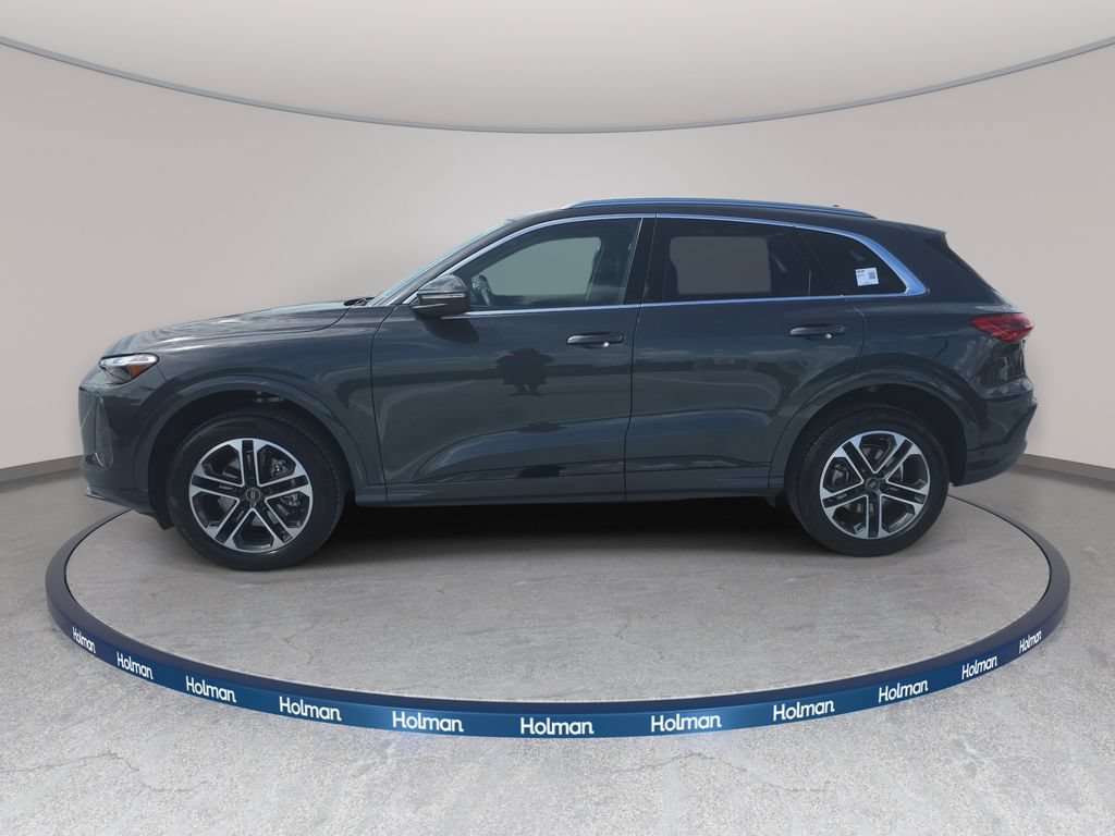 Certified 2025 Audi Q5 Premium w/ Convenience Package AWD/4WD image 8