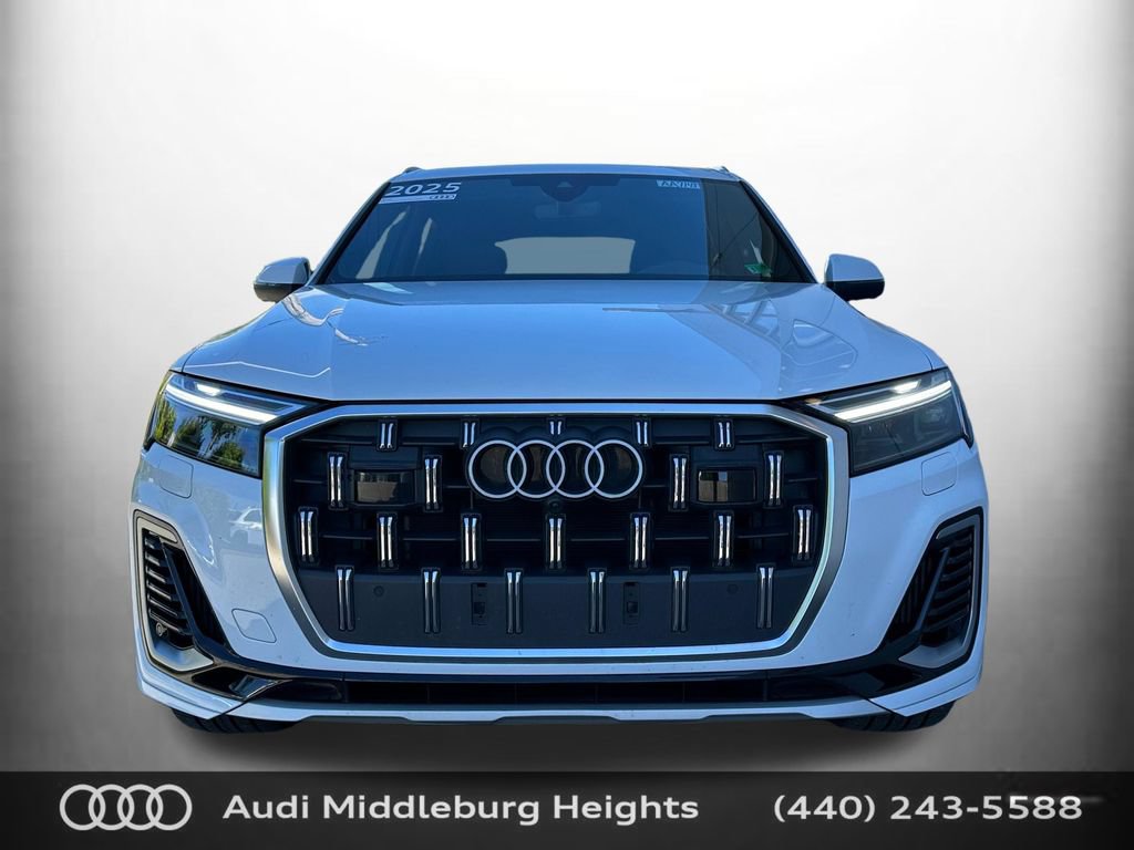 Certified 2025 Audi Q7 3.0T Premium Plus w/ Premium Plus Package AWD/4WD image 2