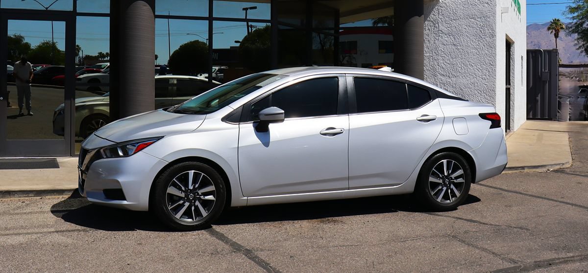 Used 2021 Nissan Versa SV FWD image 7