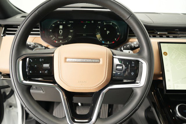 Used 2023 Land Rover Range Rover Sport SE AWD/4WD image 25