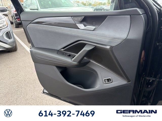 New 2026 Volkswagen Tiguan SE image 21