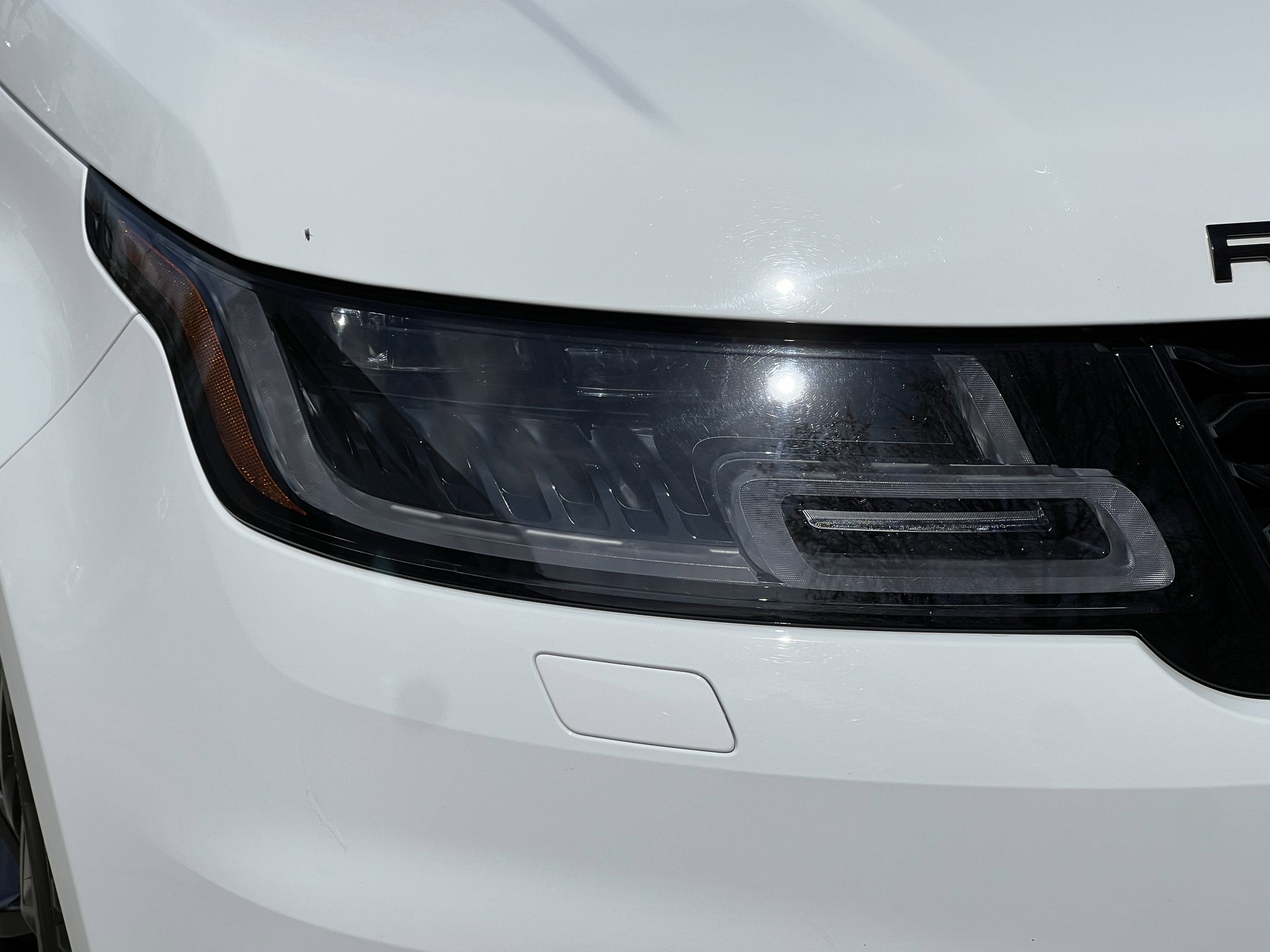 Used 2022 Land Rover Range Rover Sport HST image 11