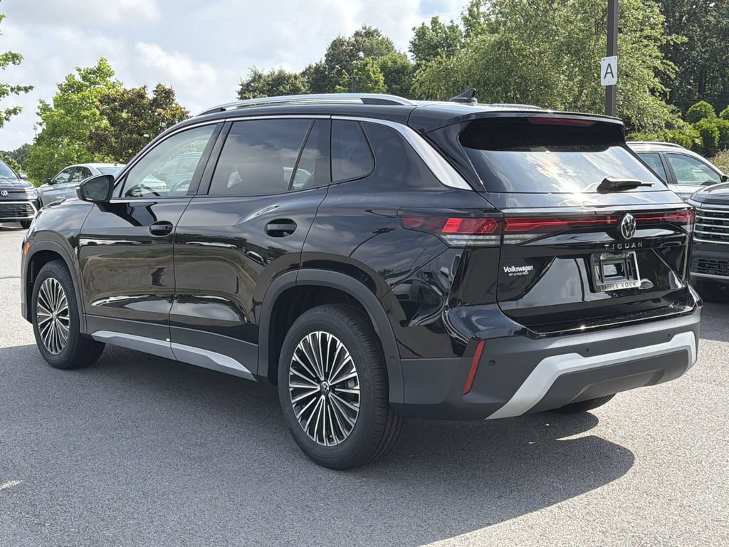 New 2026 Volkswagen Tiguan S FWD image 3