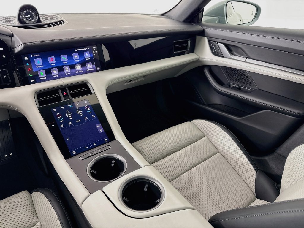 New 2026 Porsche Taycan RWD image 26