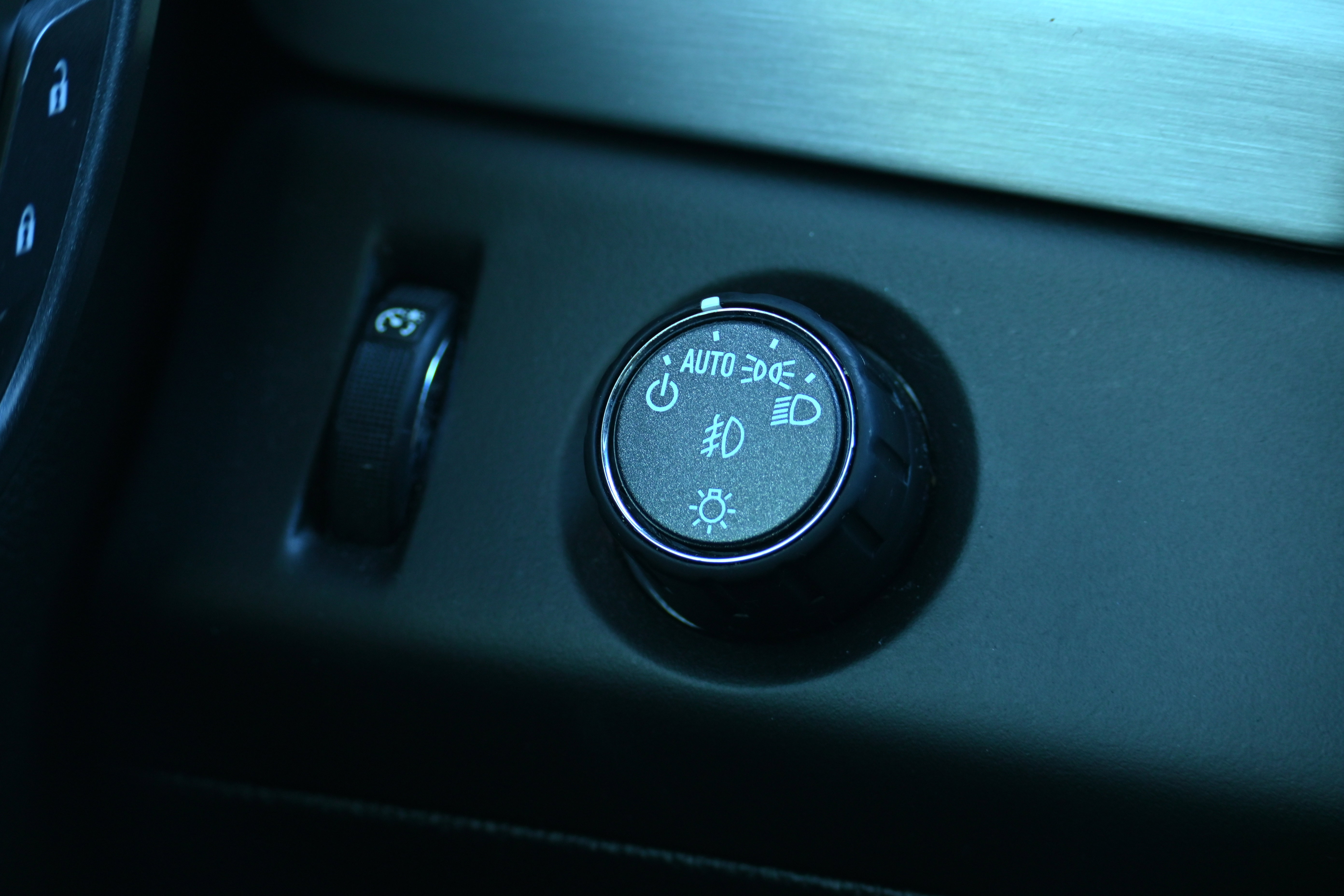 Used 2019 GMC Yukon SLT w/ Open Road Package image 28