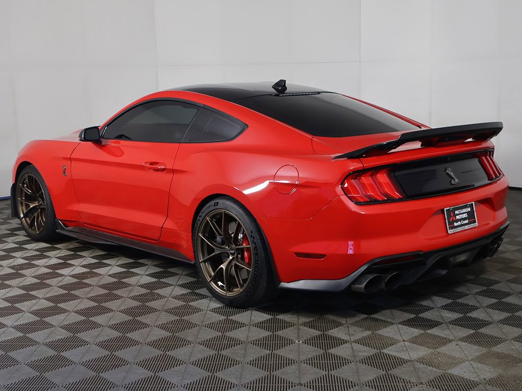 Used 2021 Ford Mustang Shelby GT500 w/ Technology Package RWD image 7