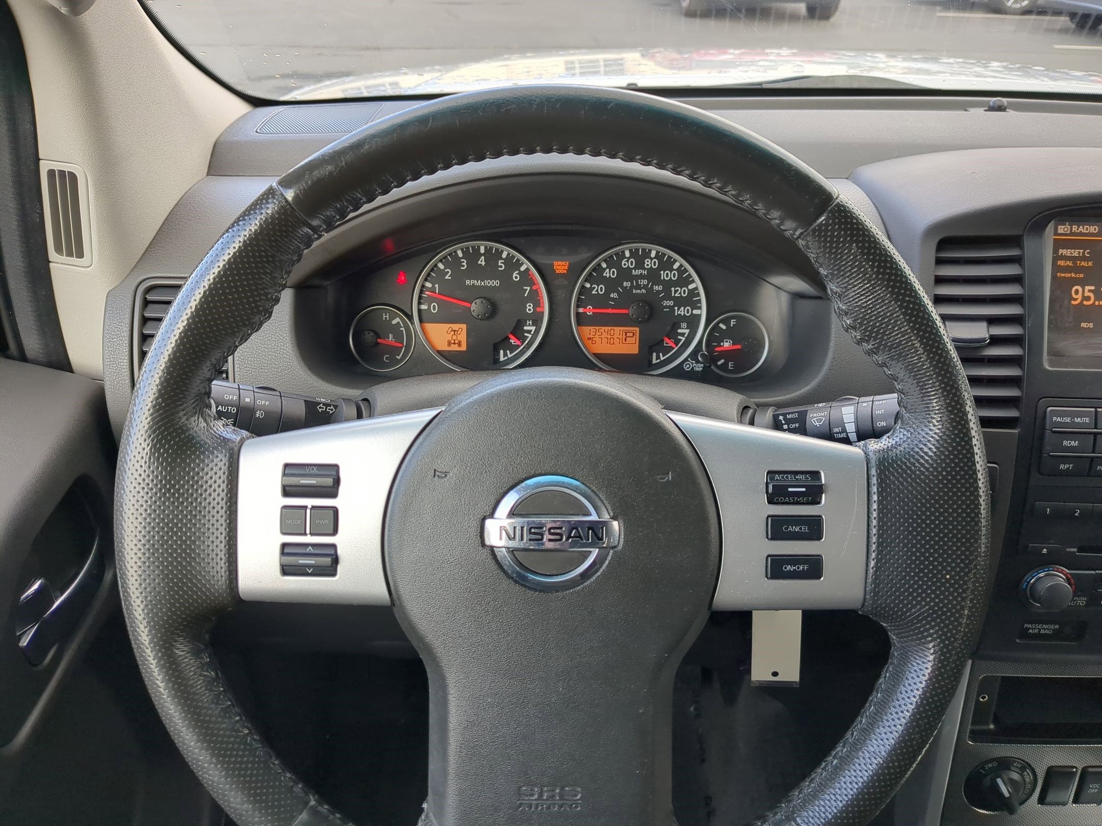 Used 2011 Nissan Pathfinder SV w/ Protection Pkg image 18