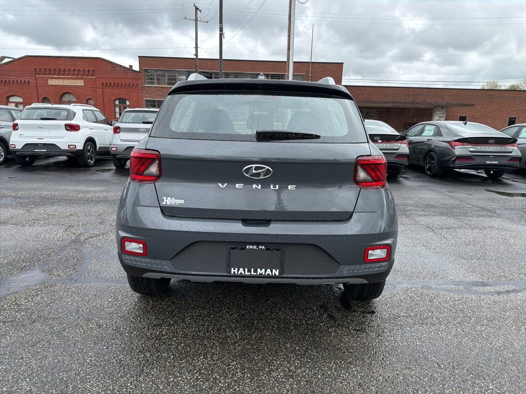 New 2026 Hyundai Venue SEL FWD image 6