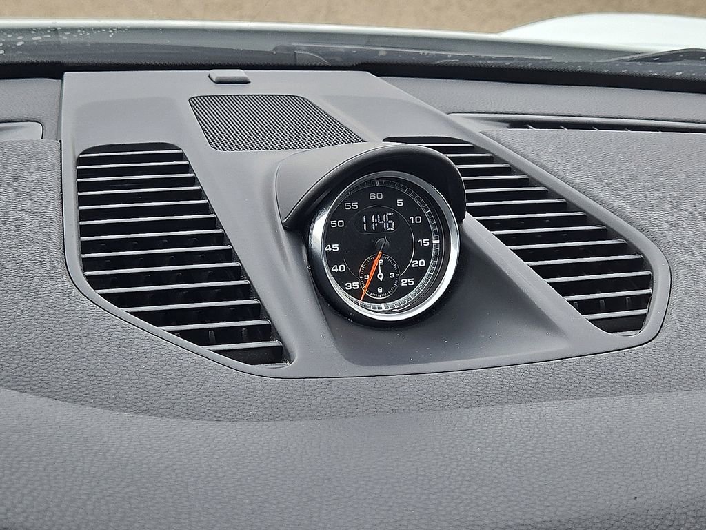 Used 2019 Porsche 911 Carrera image 24