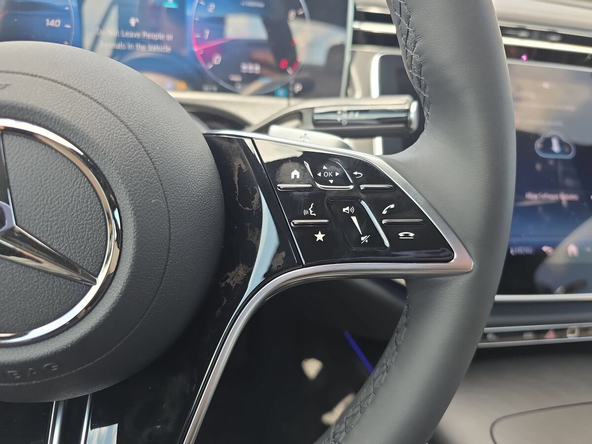 New 2026 Mercedes-Benz E 350 Sedan image 18