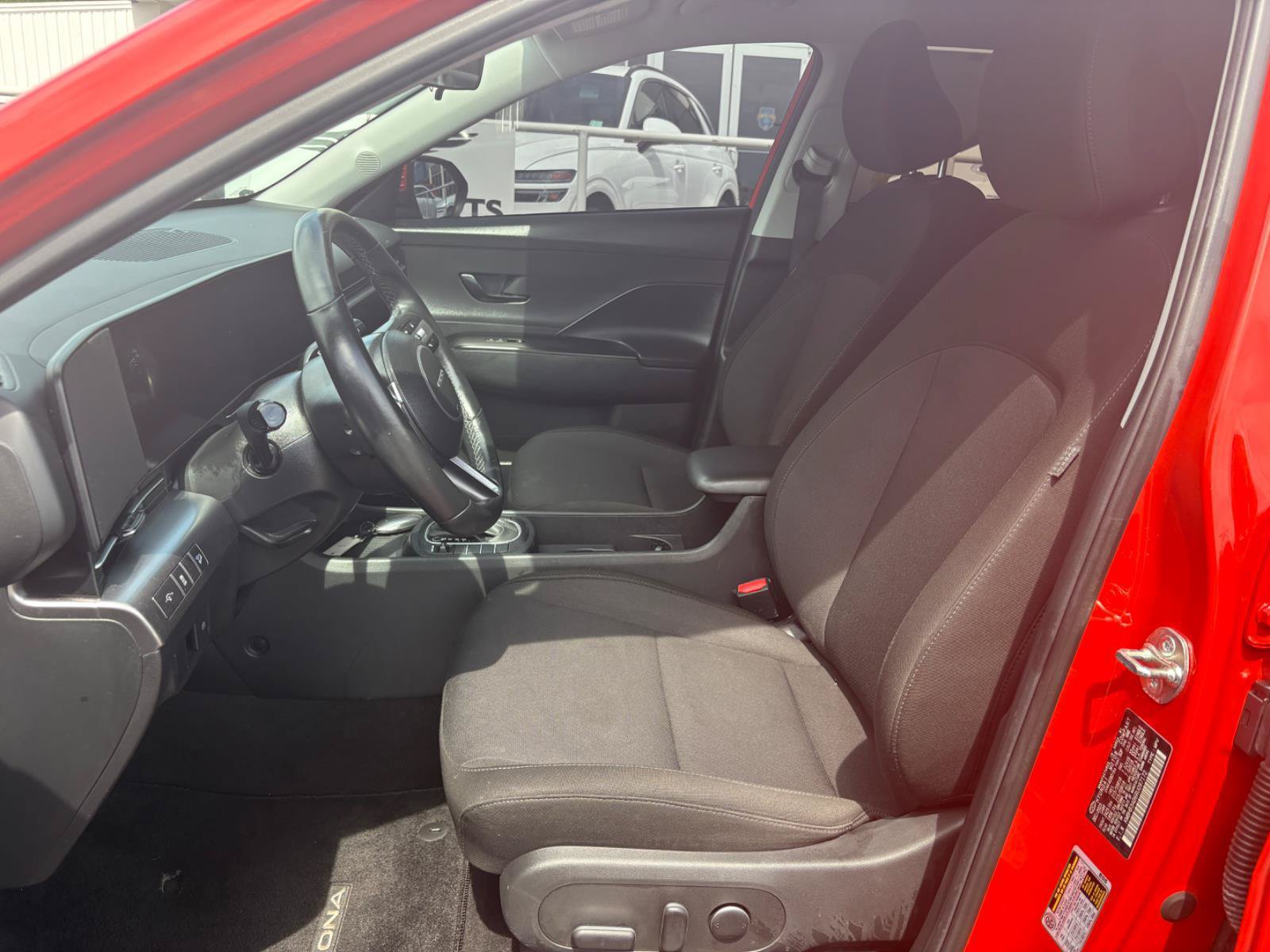 Used 2024 Hyundai Kona SEL FWD image 15