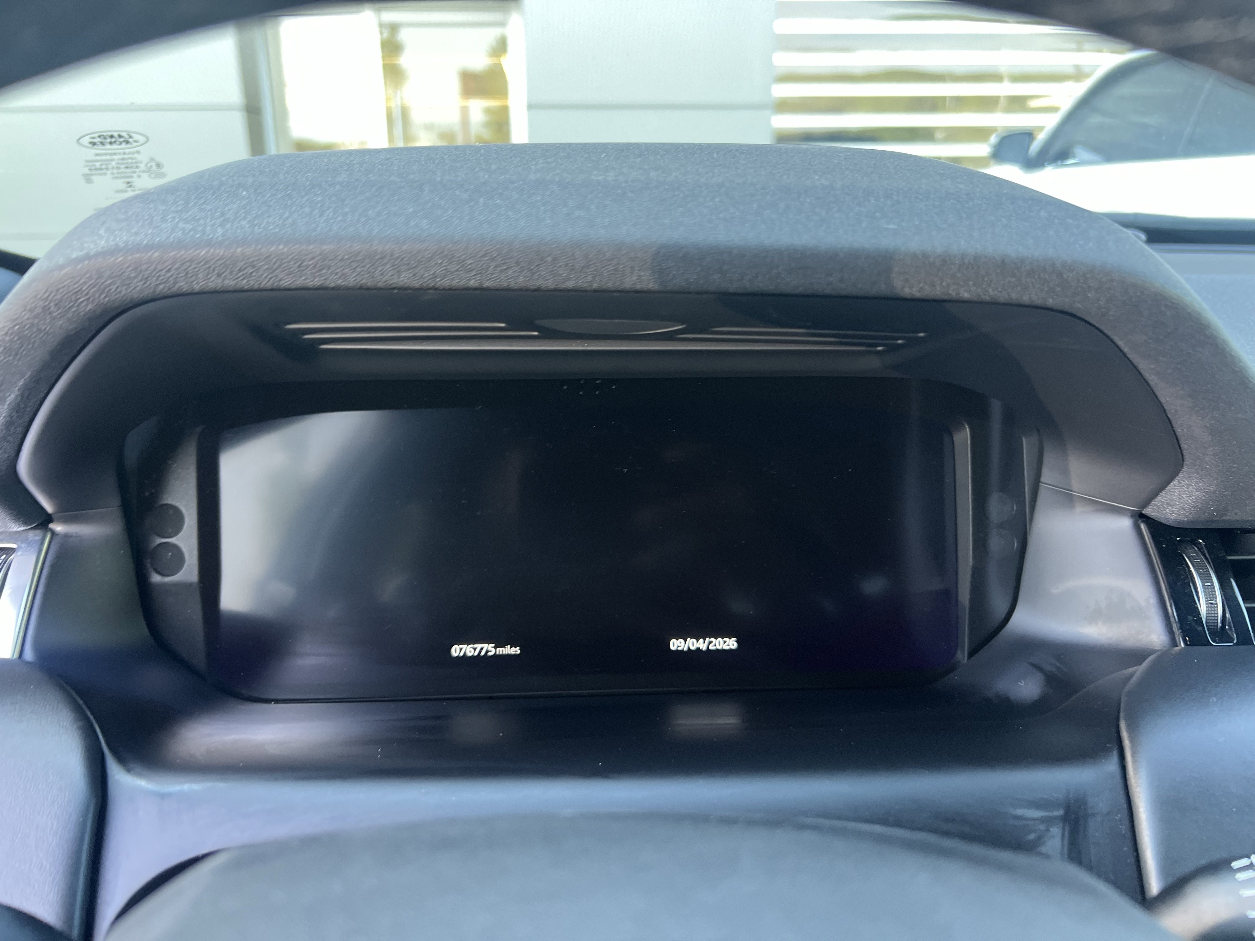 Used 2020 Land Rover Discovery Sport SE R-Dynamic image 23