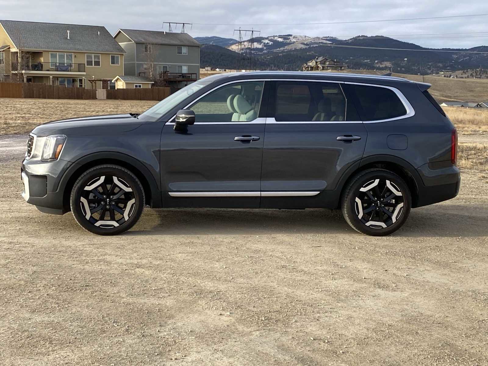 Used 2024 Kia Telluride S w/ S Sunroof Package image 10