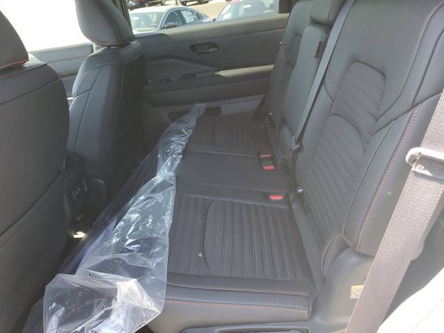 New 2026 Nissan Pathfinder Rock Creek AWD/4WD image 16
