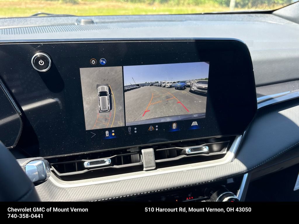 New 2026 Chevrolet Equinox LT w/ Convenience Package II FWD image 24