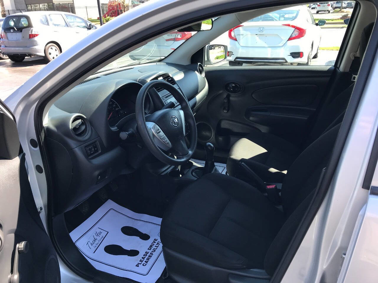 Used 2016 Nissan Versa S image 8