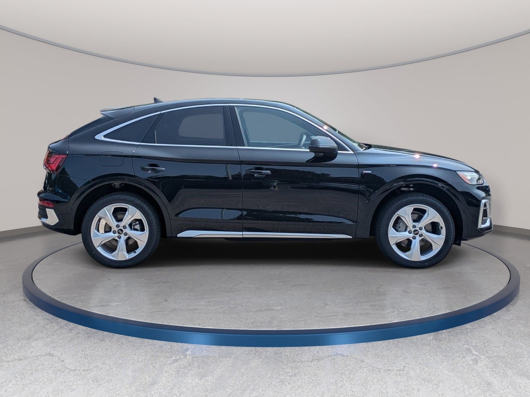 New 2025 Audi Q5 2.0T Premium Plus AWD/4WD image 4