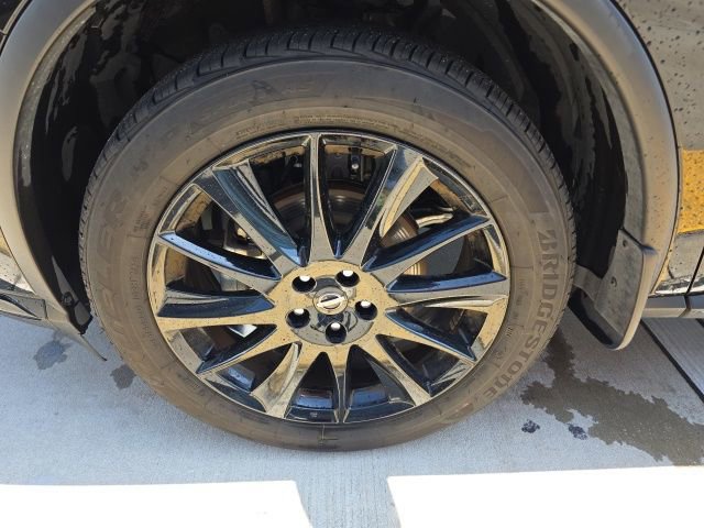 Used 2024 Nissan Murano SV w/ SV Midnight Edition Package image 10