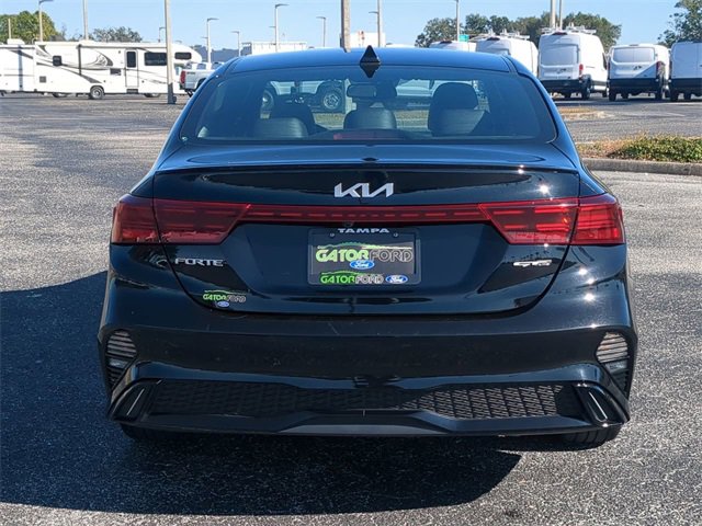 Used 2023 Kia Forte GT-Line w/ GT-Line Premium Package image 6