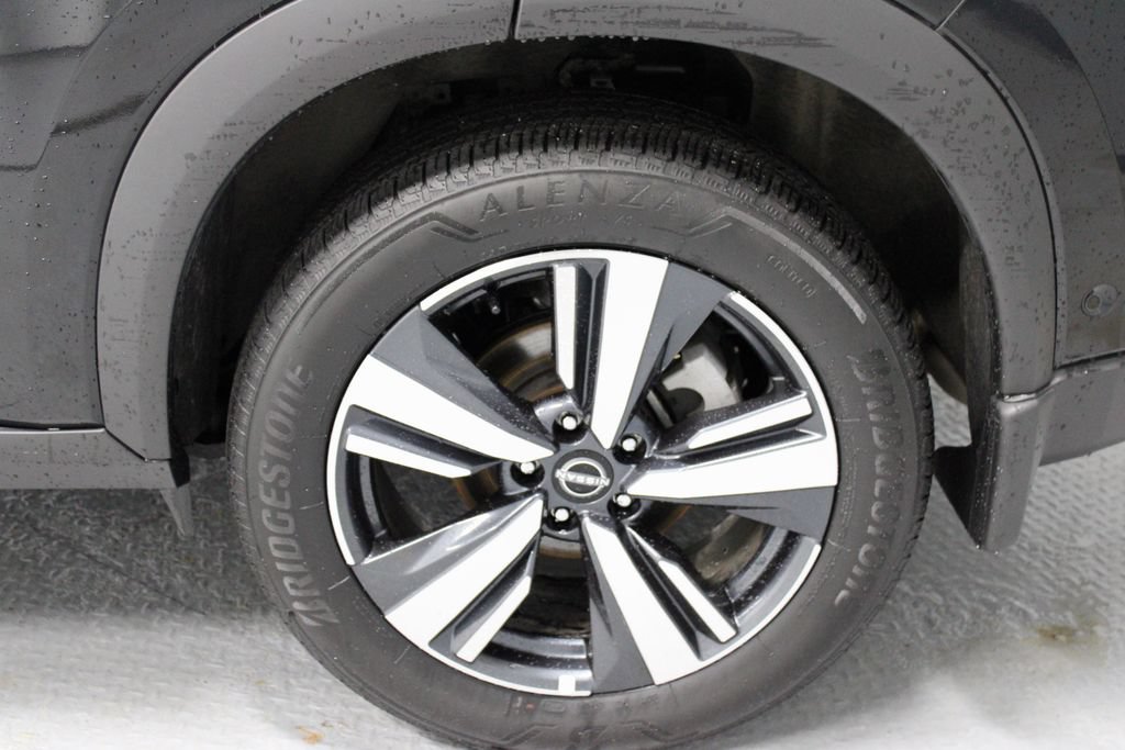Certified 2025 Nissan Rogue SL AWD/4WD image 19