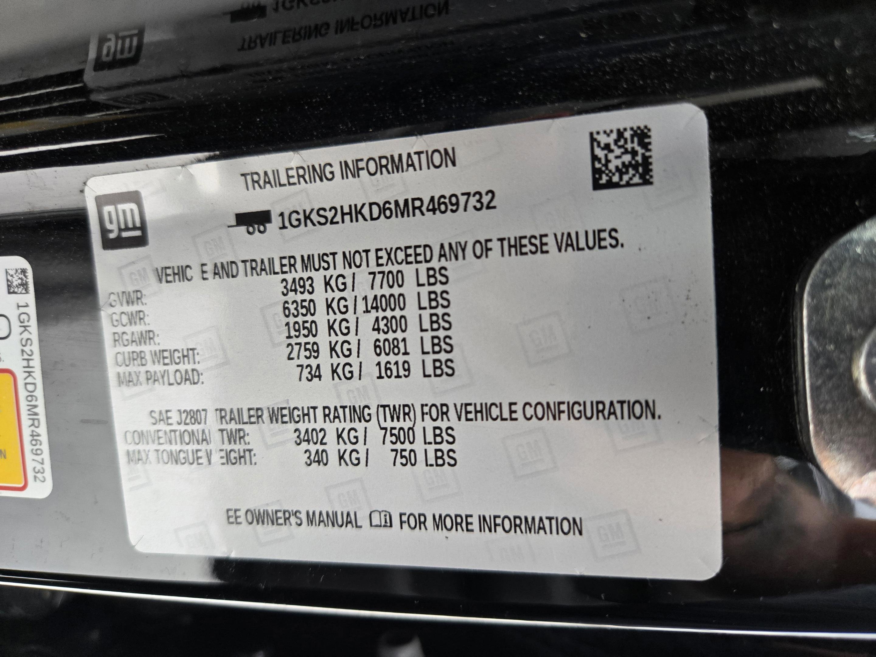 Used 2021 GMC Yukon XL AT4 w/ Rear Media and Nav Package AWD/4WD image 10